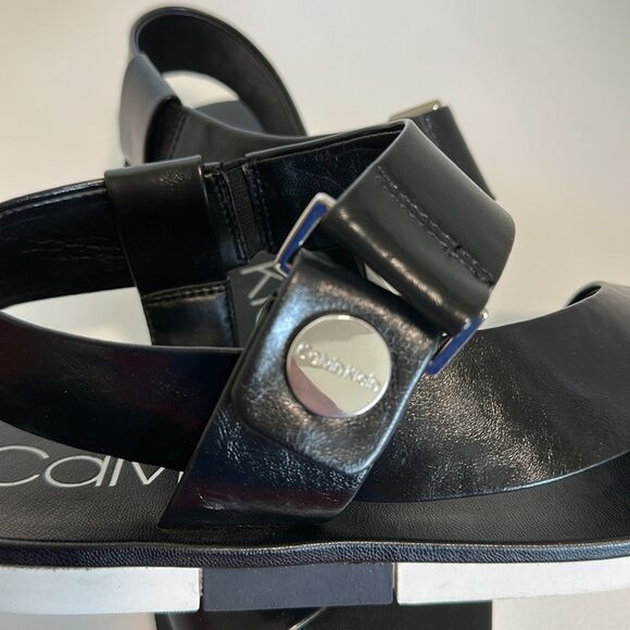 Good condition-Calvin Klein Black and White Women's Sandals US 9 - Picture 4 of 6